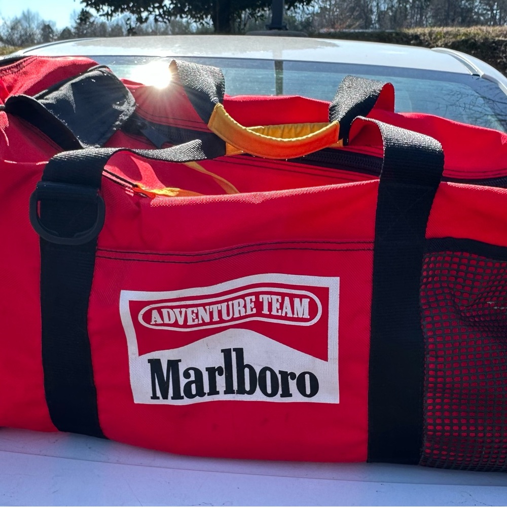 Large Vintage Marlboro Adventure Team Duffel Bag Tote Travel Sports/Adventure